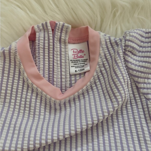 Ruffle Butts Seersucker Lavender Rash Guard 6-12 months - Picture 5 of 5